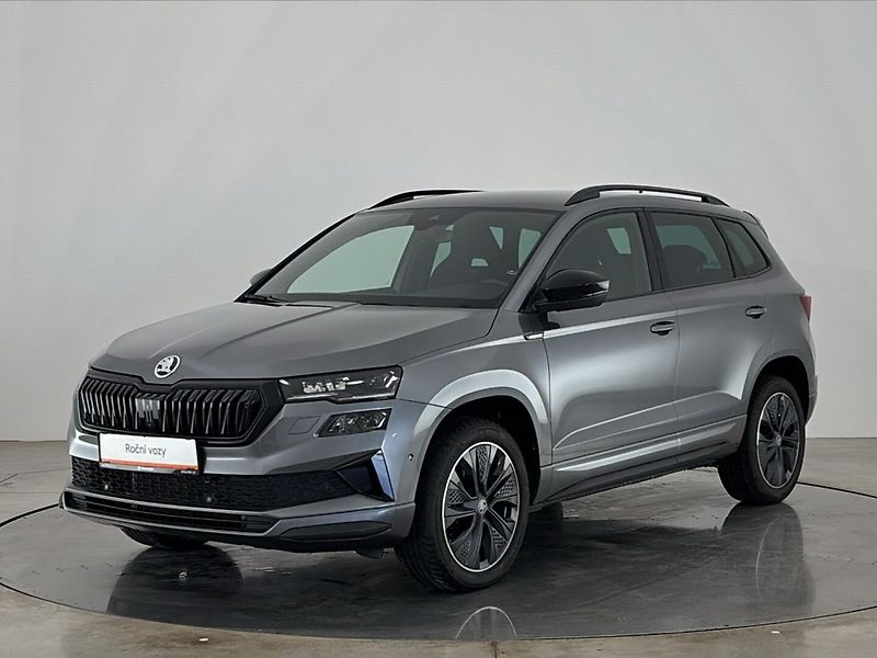 Škoda Karoq Sportline DSG - fotka 1 z 28