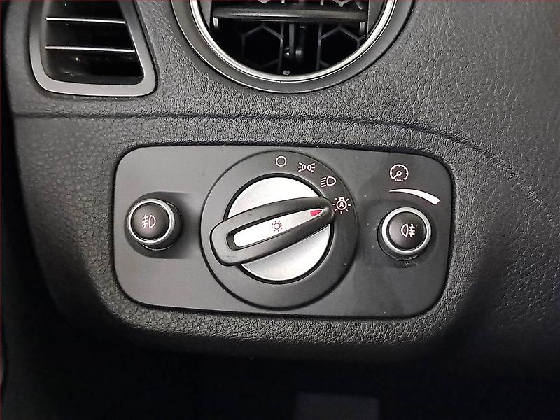 Ford Galaxy (2012) 2.2 TDCi, 7 míst, ČR,1.maj - fotka 19 z 19
