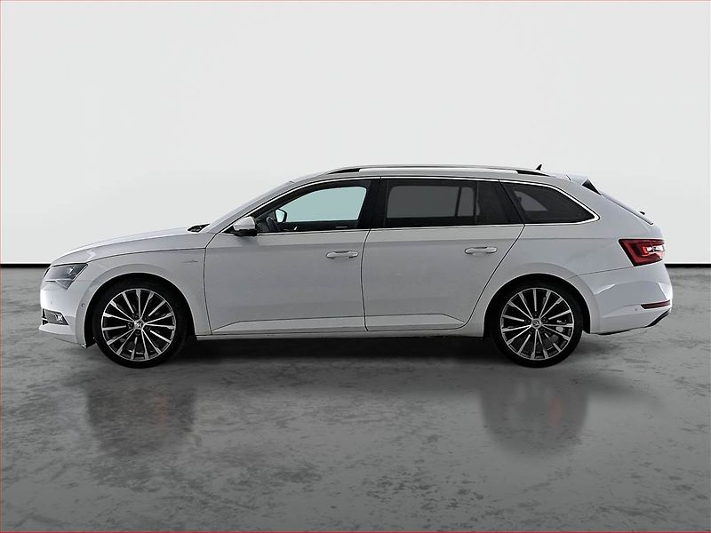Škoda Superb (2017) Laurin&Klement 2.0 TDI - fotka 3 z 26
