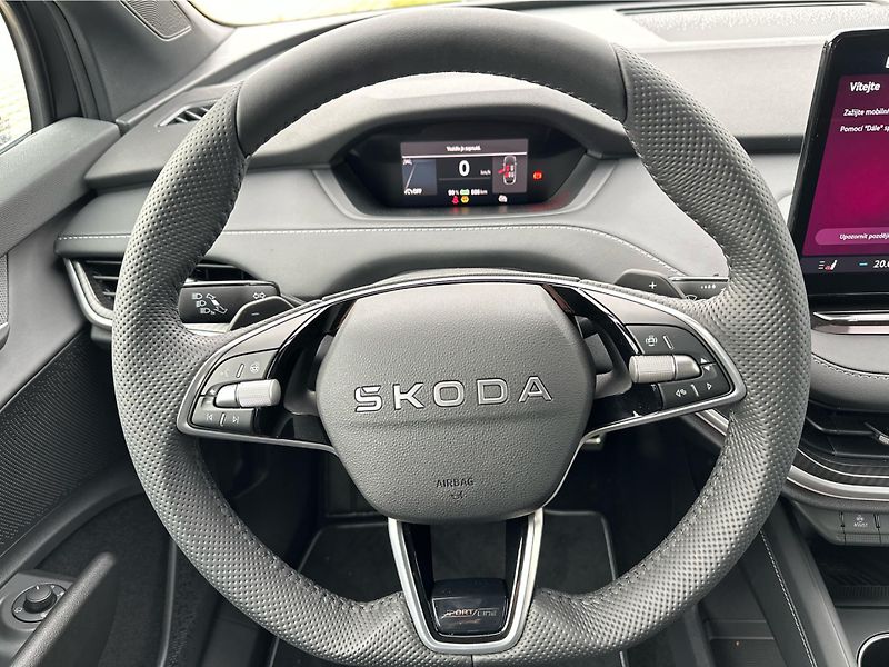 Škoda Enyaq 85 82 kWh 210 kW Sportline - fotka 17 z 23