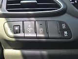 Hyundai i30 (2023) Comfort 1.5i 81kw, serv. kniha - náhled 15