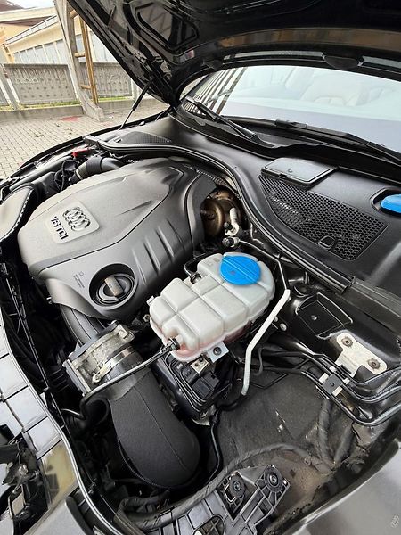 Audi A7 (2012) Audi A7 3.0 TDI quattro - fotka 13 z 19