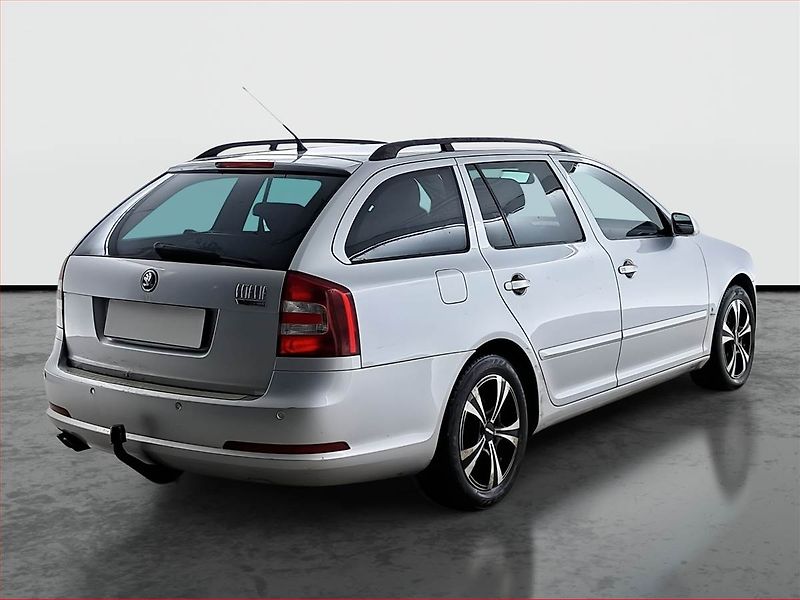 Škoda Octavia (2008) RS 2.0 TDI, nová STK, Tažné - fotka 5 z 15