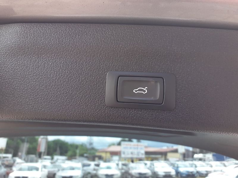 Audi A6 (2021) Avant 2.0 TDi Quattro - fotka 29 z 43
