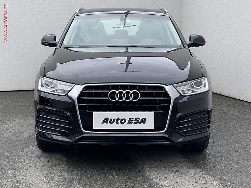 Audi Q3 (2015) 2.0 TFSi, Bixen, navi, TZ - fotka 2 z 17