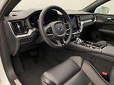 Volvo V60 T6 AWD RECHARGE REZERVACE - náhled 2