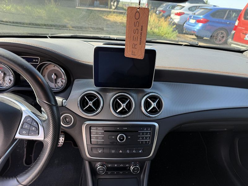 Mercedes-Benz CLA 220 CDI AMG AUTOMAT - fotka 17 z 23