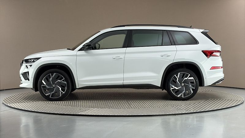 Škoda Kodiaq 2.0 TSI DSG 4x4 RS - fotka 4 z 35