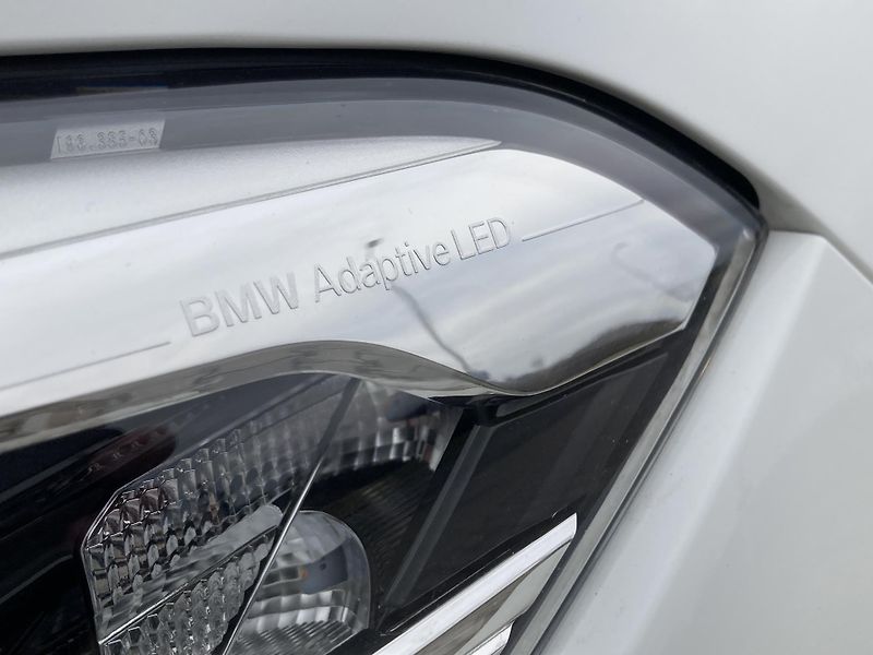 BMW Řada 1 (2016) 118d xDrive, M paket, serviska - fotka 32 z 35
