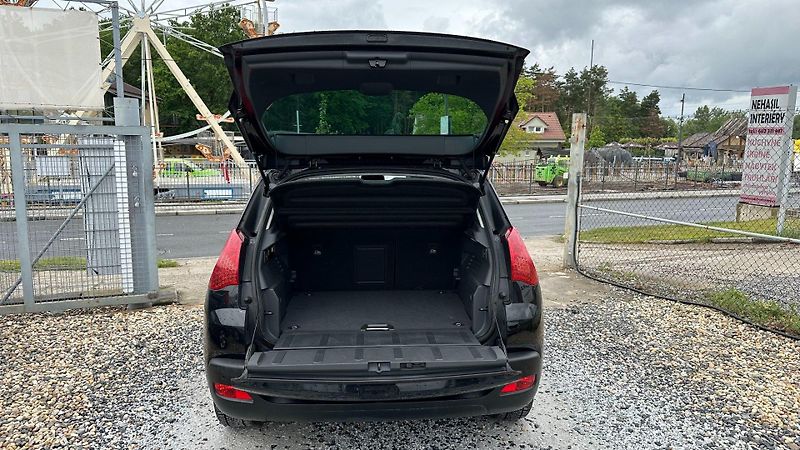 Peugeot 3008 (2010) 2.0HDi 110kW*Premium*Alu*Pano* - fotka 22 z 24