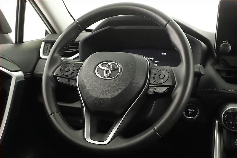 Toyota RAV4 (2023) Comfort 2.5 Hybrid - fotka 15 z 17