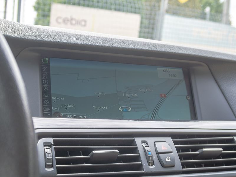 BMW Řada 5 (2013) ČR 525D 160KW – KM MD - fotka 24 z 49