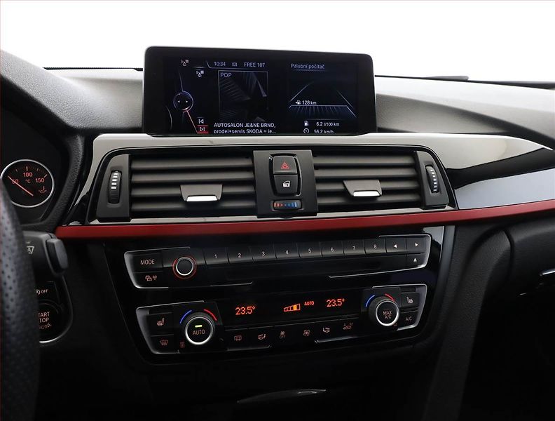 BMW Řada 4 (2014) 420d xDrive, 4X4, Automat - fotka 10 z 18