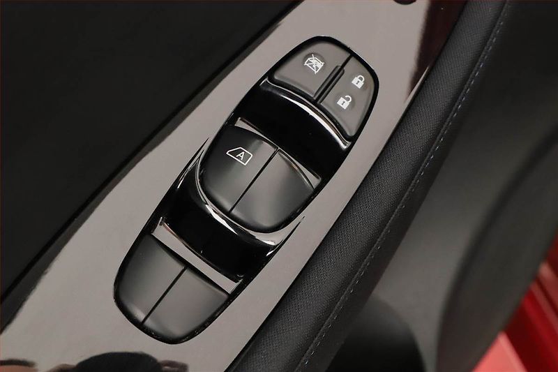 Nissan Leaf (2019) 40 kWh, SoH 88%, Automat - fotka 18 z 20