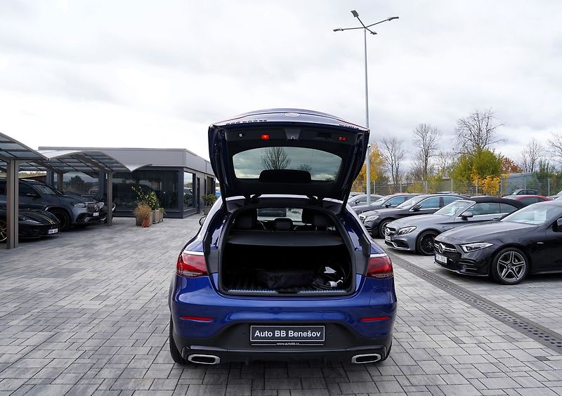 Mercedes-Benz GLC 300 de 4Matic Coupe AMG,ČR - fotka 11 z 46
