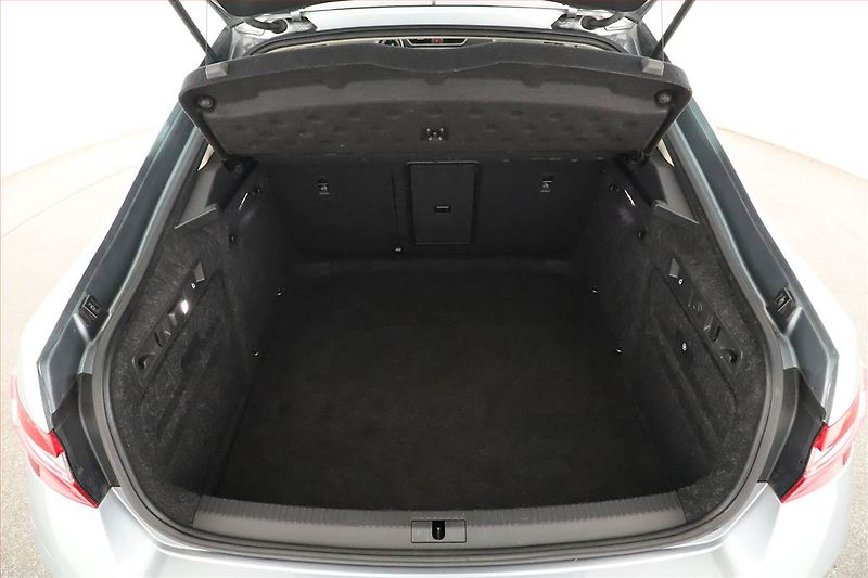 Škoda Superb (2019) Style 1.5 TSI, Automat - fotka 19 z 20