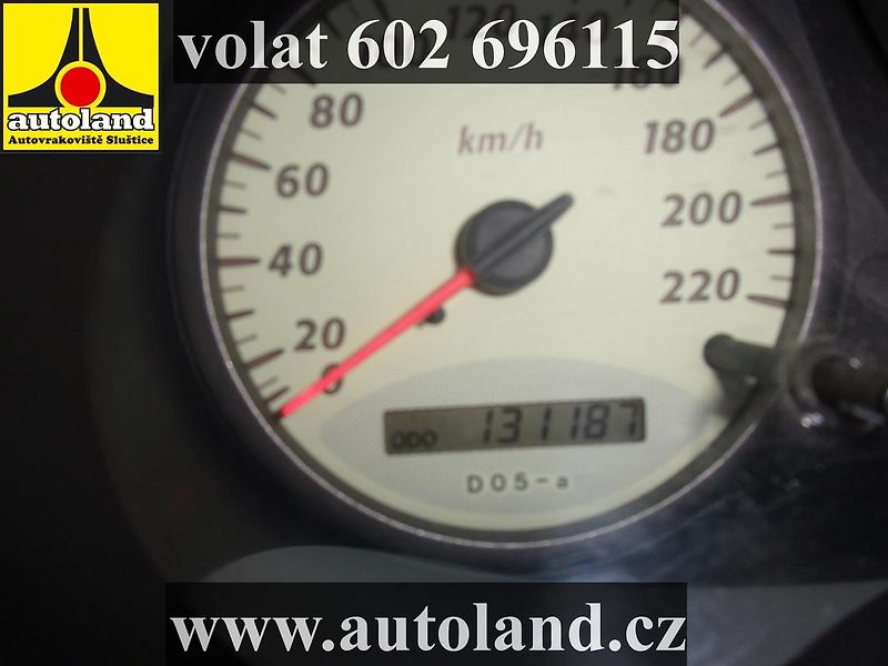 Toyota RAV4 (2000) VOLAT 602 696115 - fotka 8 z 10