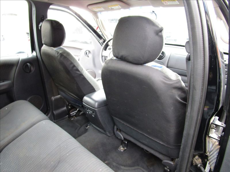 Jeep Cherokee 2.5CRD 4x4, Sport, Klima - fotka 22 z 39