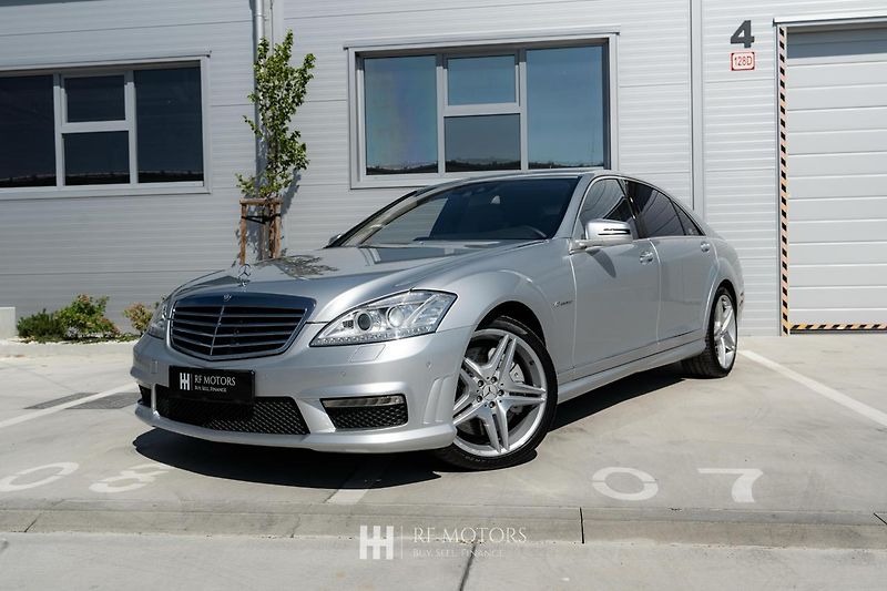 Mercedes-Benz Třídy S (2013) AMG S 63 5.5 V8 Biturbo - fotka 4 z 56