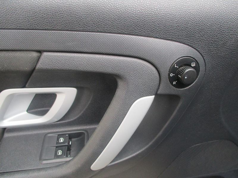 Škoda Fabia 1.4i 16V +SADA KOL - fotka 9 z 31