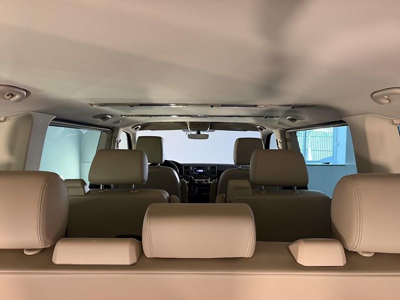 Volkswagen Multivan 2.0 TDI 4Motion Highline - fotka 38 z 43