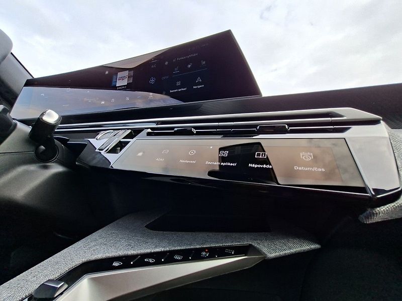 Peugeot 3008 (2026) ALLURE Hybrid 145 e-DCS6 - fotka 16 z 30
