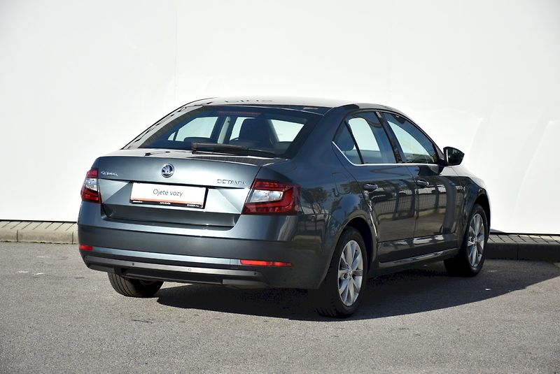 Škoda Octavia (2018) Style 1.0 TSi DSG - fotka 9 z 33