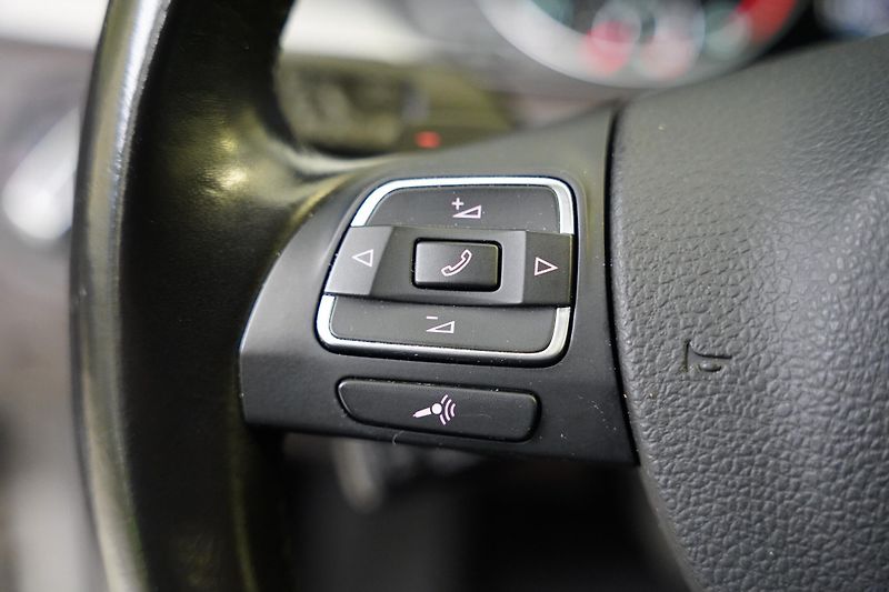 Volkswagen Passat - fotka 14 z 27