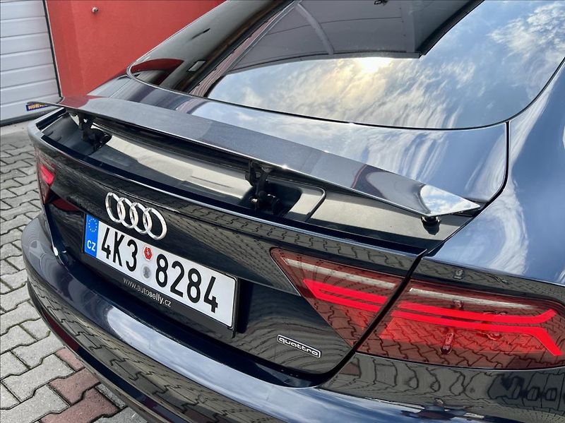 Audi A7 3,0 TDi S-line QUATTRO / LED - fotka 52 z 54