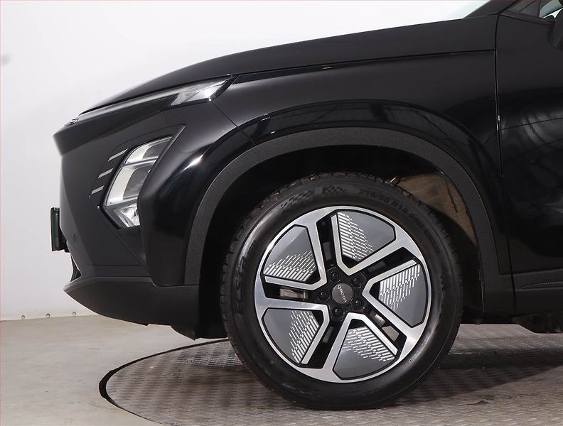 Omoda 5 EV (2025) Premium 61 kWh - fotka 15 z 25