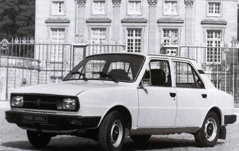 Škoda Super Estelle - verze pro Velkou Británii