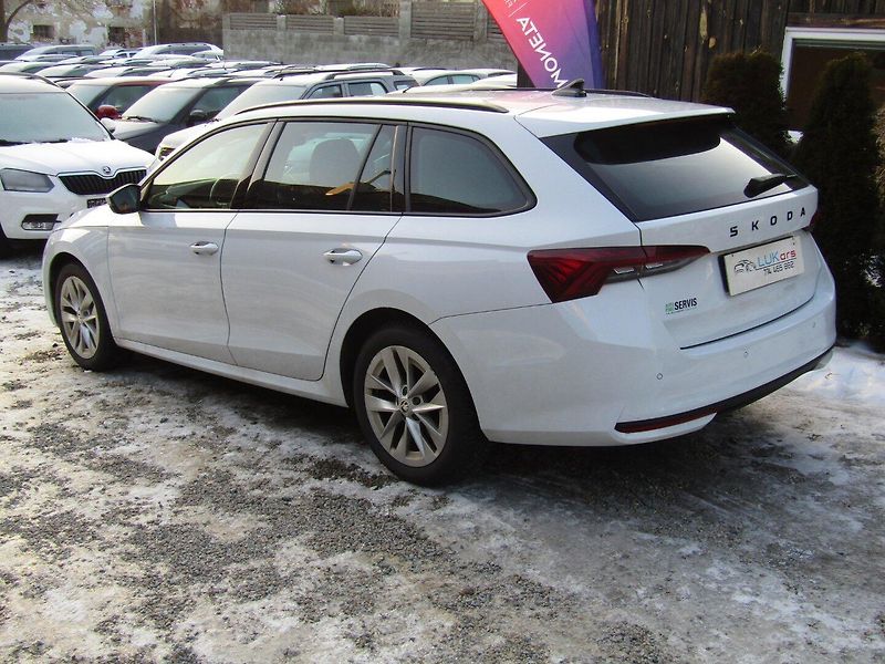 Škoda Octavia (2020) 2.0 TDI 110kW DSG ACC MATRIX - fotka 5 z 43