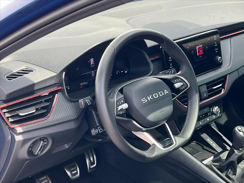Škoda Scala 1,0 TSi 85kW MONTE CARLO - fotka 10 z 30