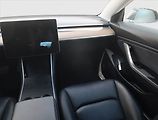 Tesla Model 3 (2019) Long Range 4WD 78kWh, SoH 75% - náhled 8