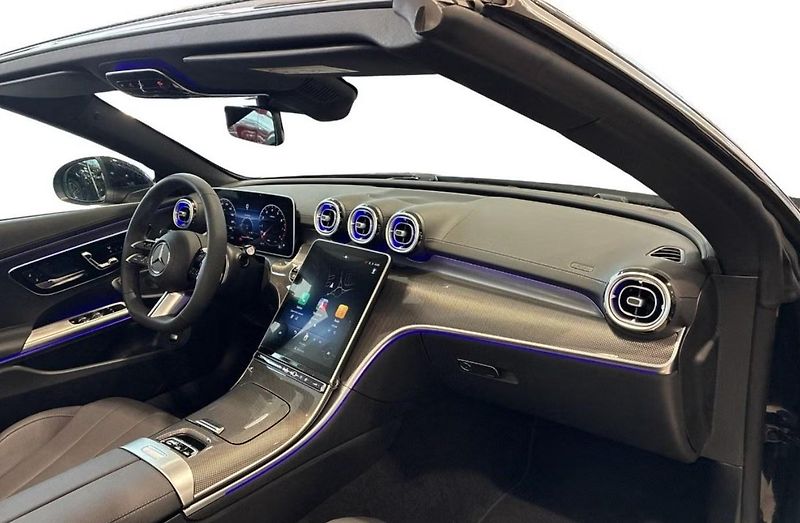 Mercedes-Benz CLE 200 AMG 360k Keyless Ambient  - fotka 9 z 17
