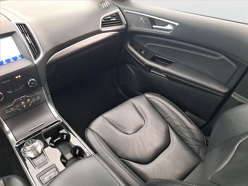 Ford Edge (2019) 2.0 EcoBlue BiTurbo, 4X4 - fotka 8 z 19