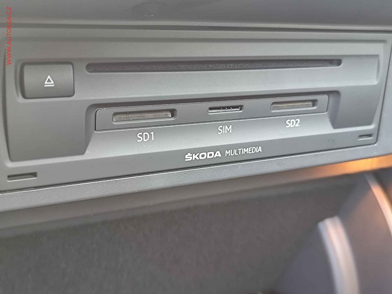 Škoda Superb (2016) 2.0TSi 4x4, ČR, DSG, bixen - fotka 33 z 37
