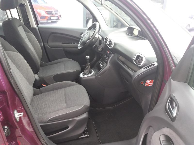 Citroën C3 Picasso 1.6VTi,1.MAJITEL,SERVI.KNÍŽKA! - fotka 13 z 26