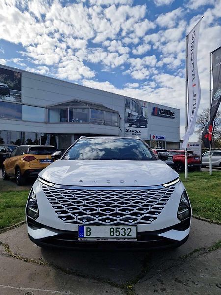 Omoda 5 (2025) PREMIUM 1,6 TGDI - fotka 6 z 34