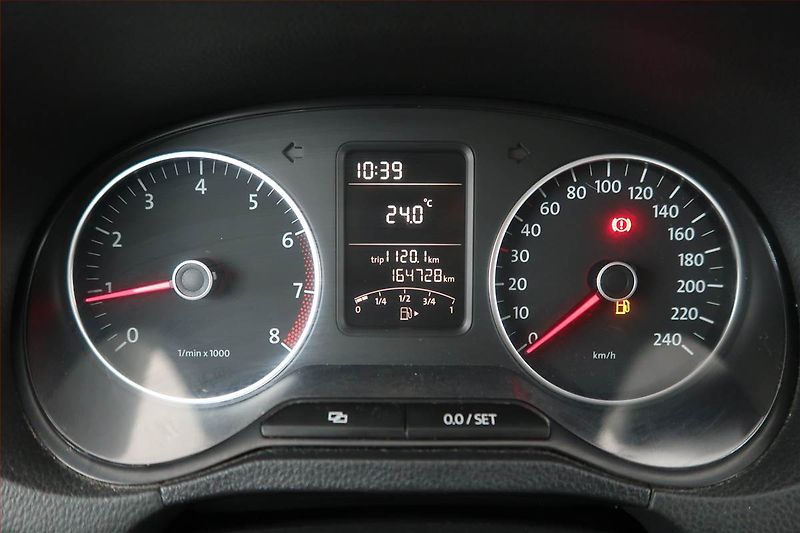 Volkswagen Polo (2010) 1.2 12V, LPG - fotka 11 z 18