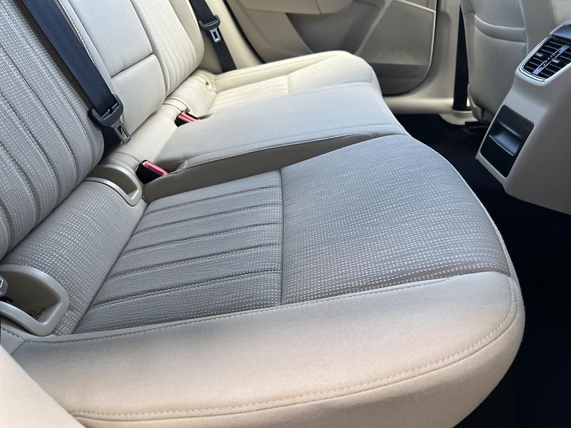 Škoda Octavia 2.0TDi 135kw 4x4 DSG ČR odpDPH - fotka 35 z 49