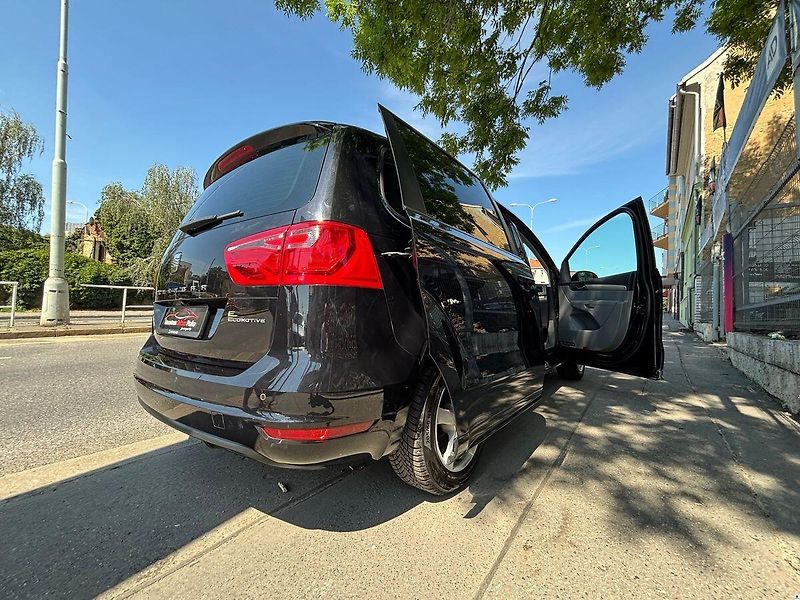 Seat Alhambra 2.0TDi-103kW/STYLE/7MÍST/MAN6/ - fotka 16 z 48