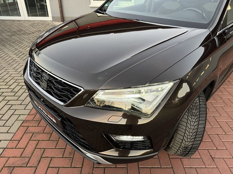 Seat Ateca (2018) 1.4TSi LED Navi Kamera ACC - fotka 37 z 50