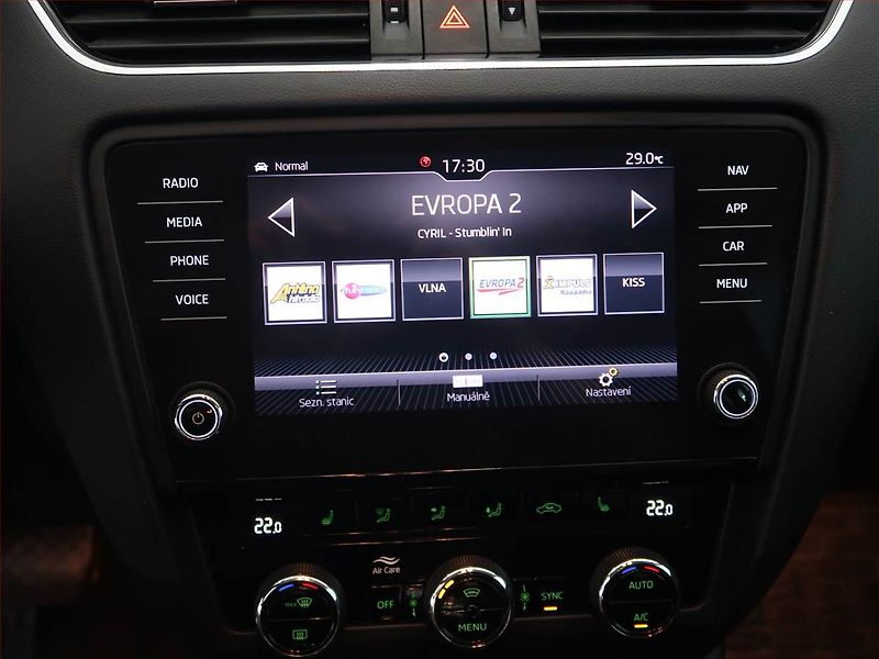Škoda Octavia (2019) Style 1.6 TDI, Automat, Navi - fotka 12 z 14