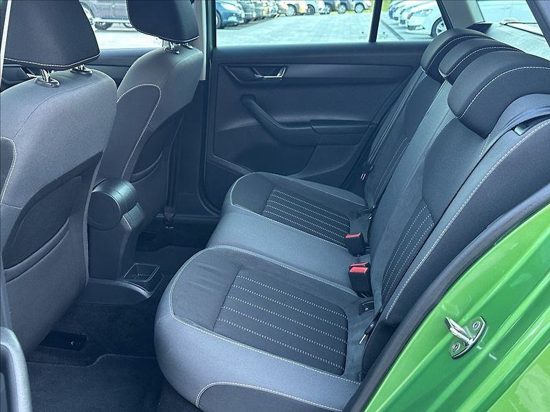 Škoda Fabia 1,0 TSI 110PS  Style Plus - fotka 14 z 53