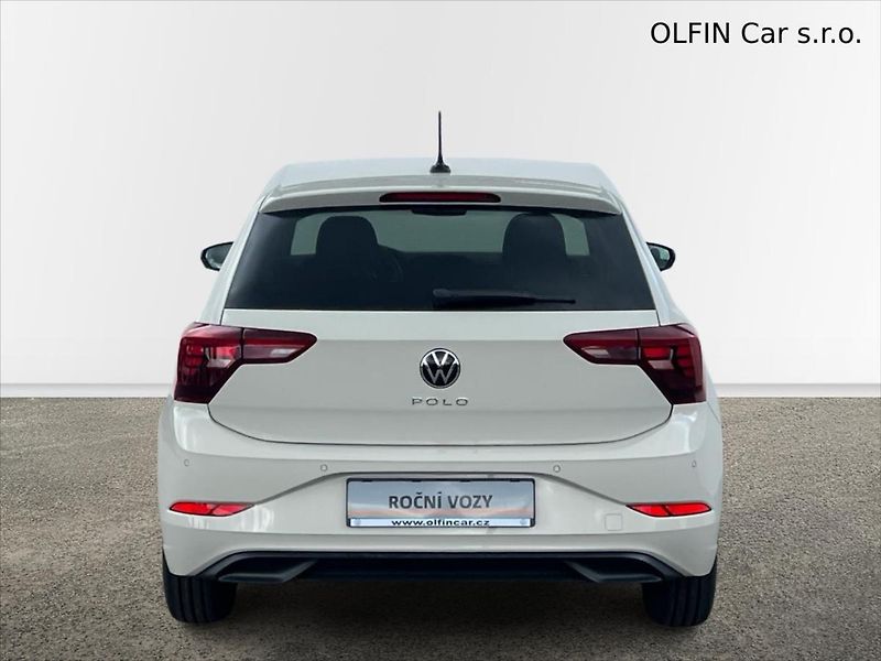 Volkswagen Polo 1,0 TSi 70kW PEOPLE  REZERVACE - fotka 8 z 24