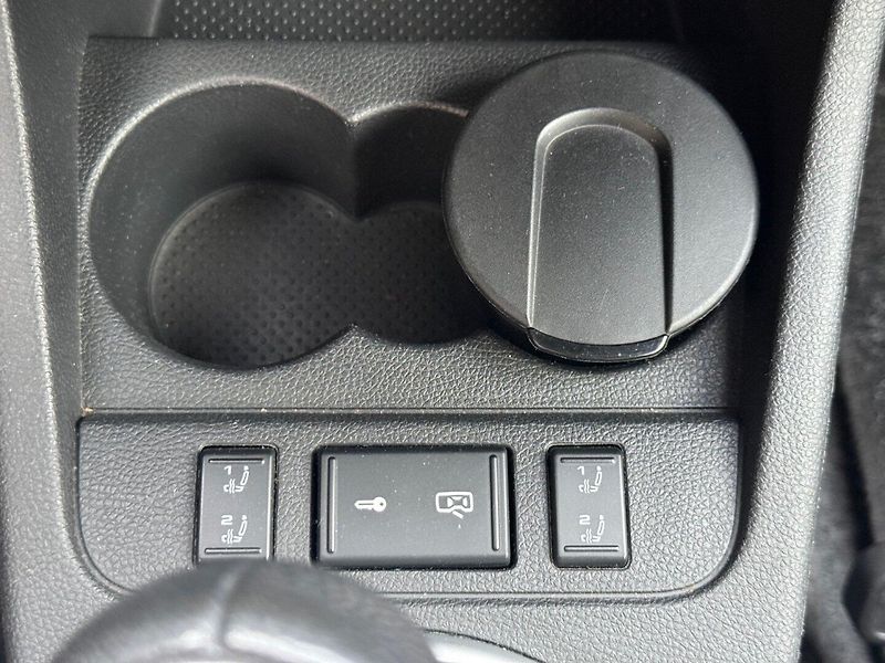 Škoda Fabia (2009) II 1.4 16V - Top stav ! - fotka 17 z 21