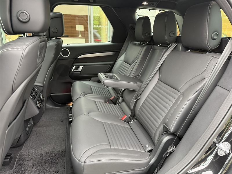 Land Rover Discovery (2026) 3,0 DYNAMIC HSE D350 - fotka 24 z 34