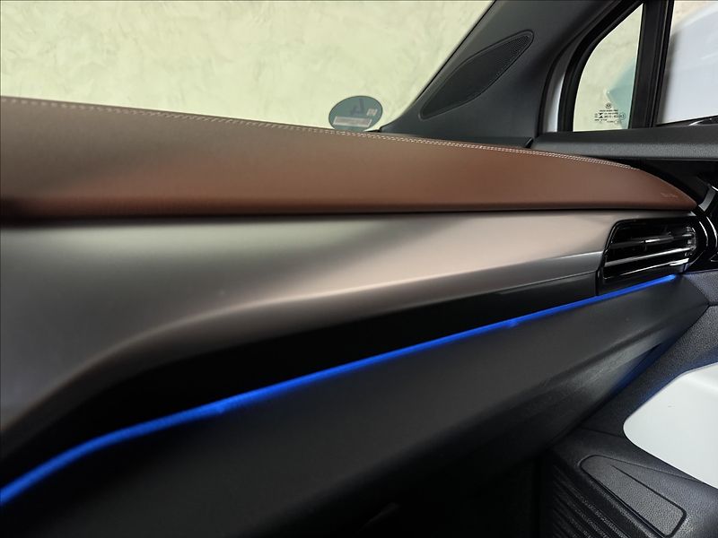 Volkswagen ID.4 Pro Performance LED Tepelko - fotka 45 z 49