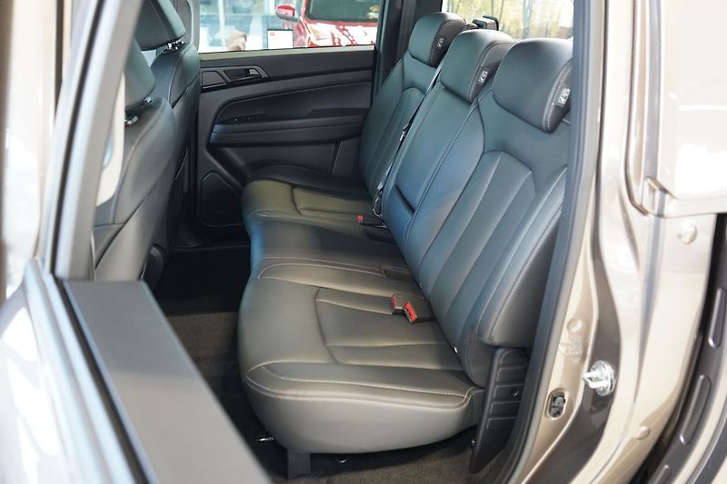 Ostatní (2026) PREMIUM 2.2 Diesel E-XDI 72220 - fotka 10 z 15